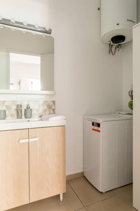 Brand New Bright Modern 6Bdr Apt-1Min To Acropolis Aten Exteriör bild